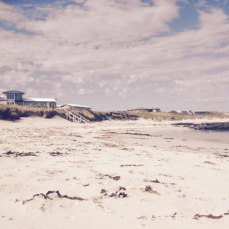 Wytonia Beachfront Accommodation Port Fairy Bagian luar foto