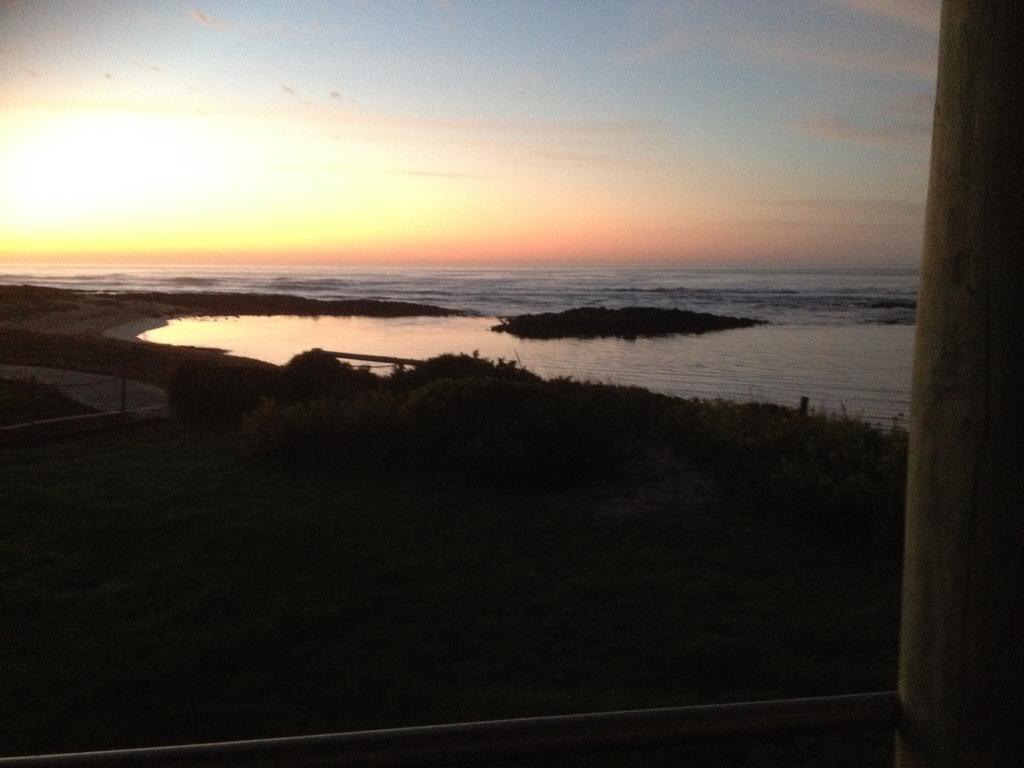 Wytonia Beachfront Accommodation Port Fairy Bagian luar foto