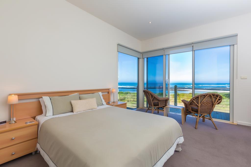 Wytonia Beachfront Accommodation Port Fairy Bagian luar foto